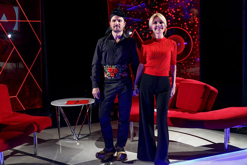 Agitación cultural en 'Atención obras', con el artista multidisciplinar Rodrigo Cuevas