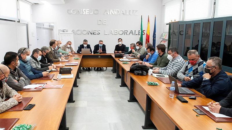 Los trabajadores del metal de Cádiz aprueban el preacuerdo para desconvocar la huelga indefinida