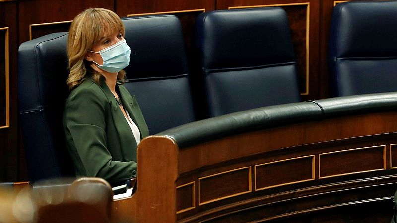 La ministra de Educación recalca que la sentencia sobre el castellano es "de obligado cumplimiento"