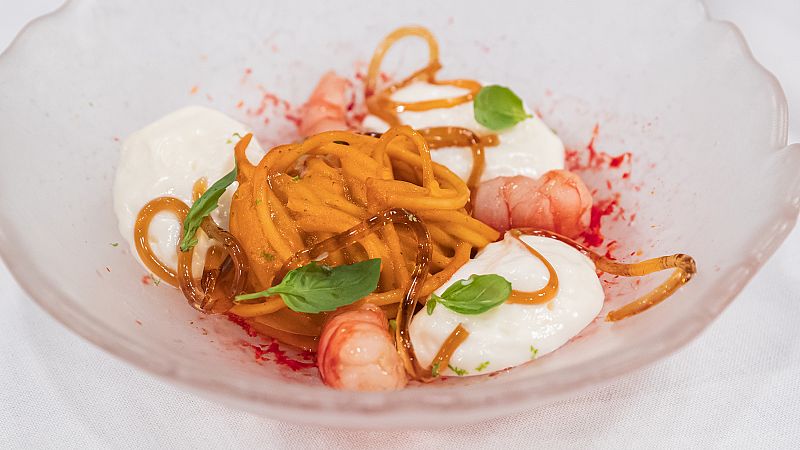 Receta de pasta "Los espaguetis de la resaca" de Miki Nadal