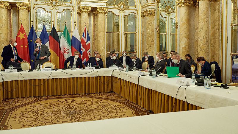 EE.UU. y Rusia valoran positivamente la primera jornada para resucitar el pacto nuclear con Irán