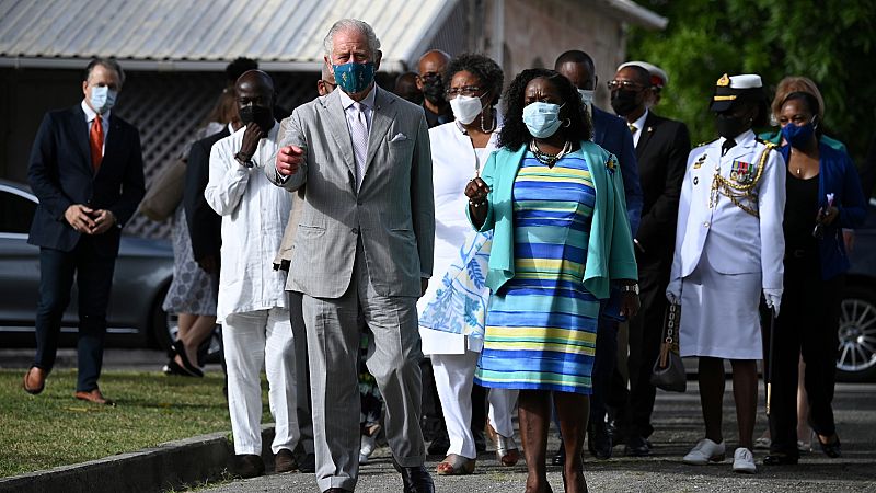 Barbados se despide de la monarquía británica para convertirse en una república tras 400 años como colonia