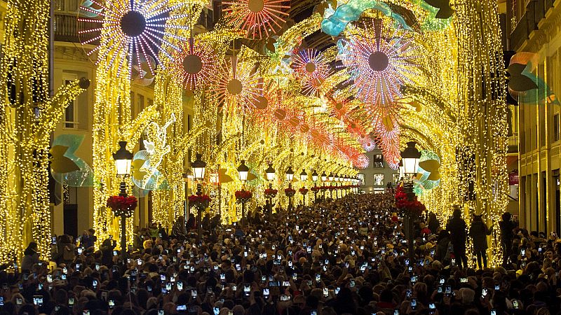 Sanidad recomienda limitar el número de participantes en eventos navideños