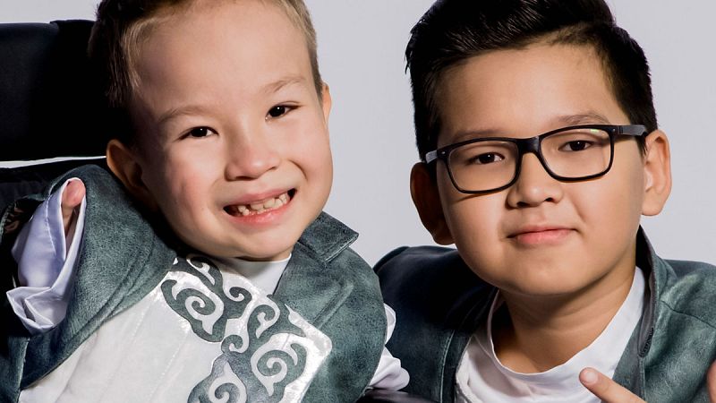 Alinur Khamzin & Beknur Zhanibekuly representan a Kazajistán con "Fairy World" en Eurovisión Junior 2021