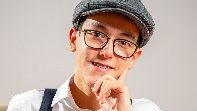 Simão Oliveira representa a Portugal con "O Rapaz" en Eurovisión Junior 2021