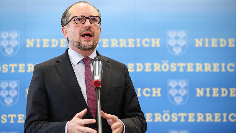 Alexander Schallenberg dimite como canciller de Austria por los cambios en su partido