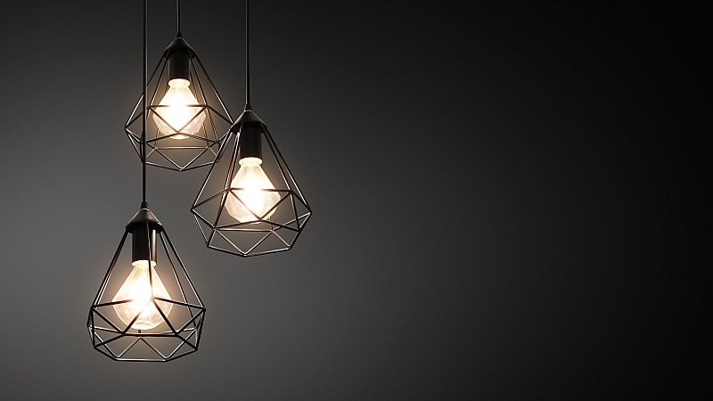 La luz se desploma este domingo hasta 101,97 euros/MWh, su precio más bajo desde el 1 de noviembre