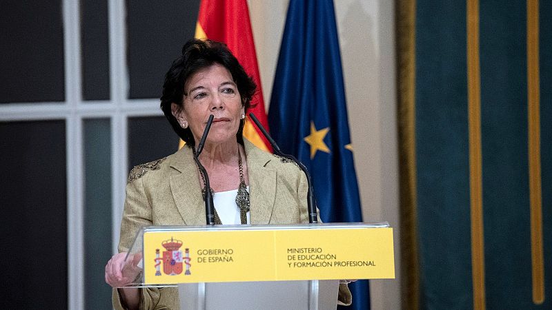 Sánchez propone a la exministra Celaá como nueva embajadora en el Vaticano