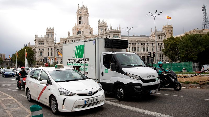 Vuelven las multas al centro de Madrid desde este domingo: estos son los coches que pueden circular