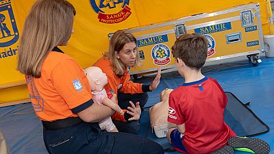 Una hora al año de cada niño para salvar 30.000 vidas - escuchar ahora