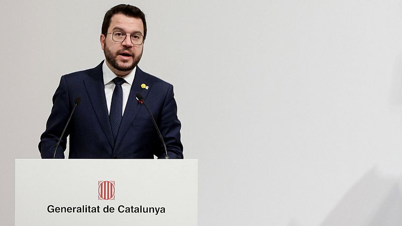Aragonès pide a Borràs responsabilidad y no hacer "partidismo" con el modelo lingüístico catalán