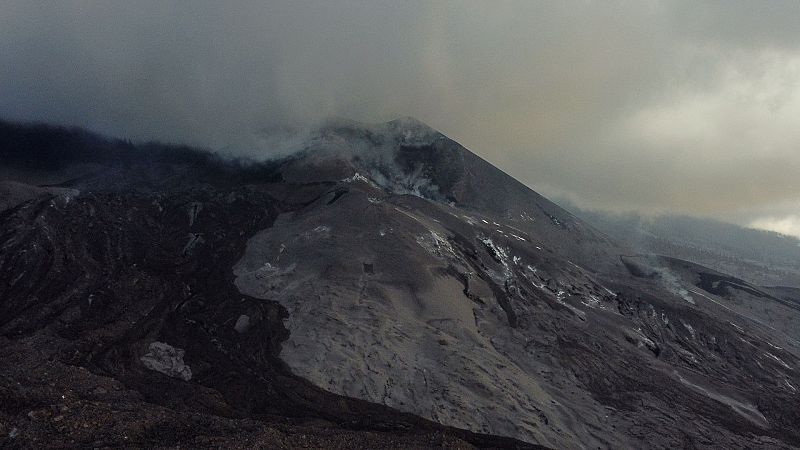 El tremor volcánico desaparece por primera vez desde el inicio de la erupción en La Palma