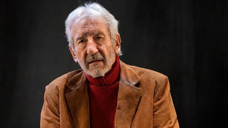 José Sacristán también pasó hambre: "Me comía el atrezo"