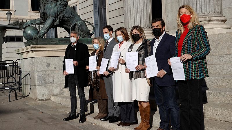 PP y Ciudadanos piden en el Congreso ampliar la prisión permanente revisable y Vox apuesta por la cadena perpetua