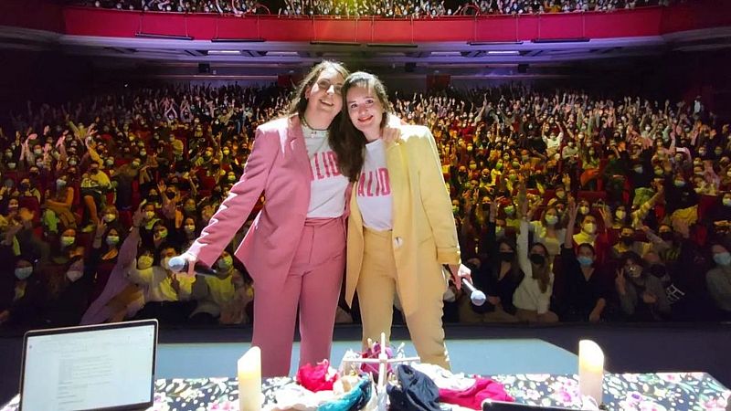 El fenómeno 'Estirando el chicle': premio Ondas y entradas agotadas para sus shows