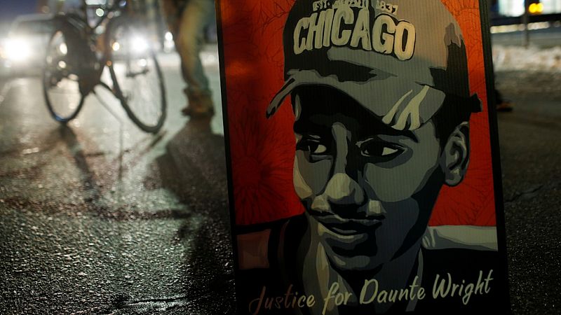 Una policía rompe a llorar al ver en el juicio cómo disparó a un afroamericano en EE.UU.