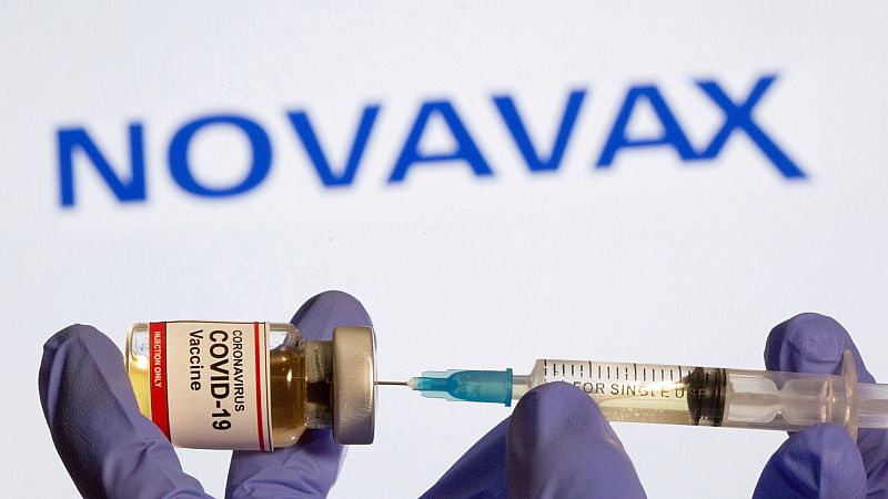 La Agencia Europea del Medicamento da el visto bueno a la vacuna de Novavax contra la COVID-19