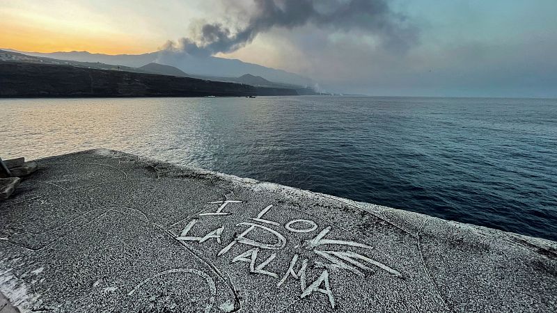 El resurgimiento de las cenizas: el futuro incierto de la agricultura, la pesca y el turismo en La Palma