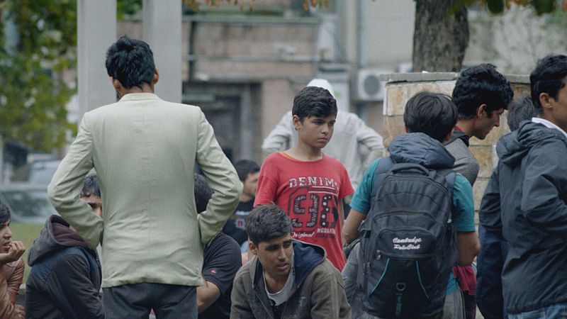 Los menores que huyen de la guerra convierten su peligroso viaje a Europa en un "juego" macabro