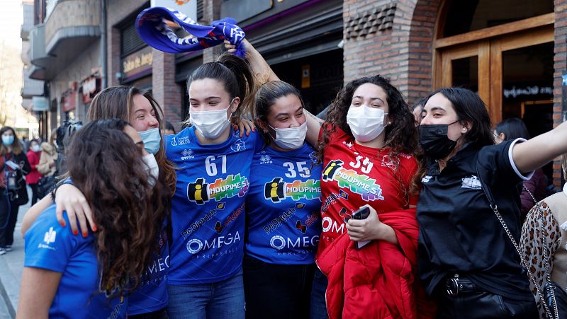 El prodigio millonario del balonmano en Basauri: "Toda la gente cercana lleva algo"