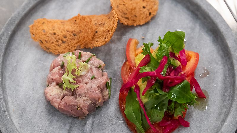 Receta de tartar de atn con lombarda encurtida de Gonzalo