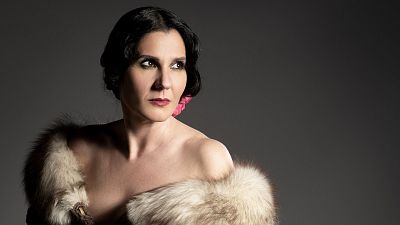 Tarde lo que tarde - Diana Navarro: "El abecedario de la copla es Concha Piquer" - Escuchar ahora