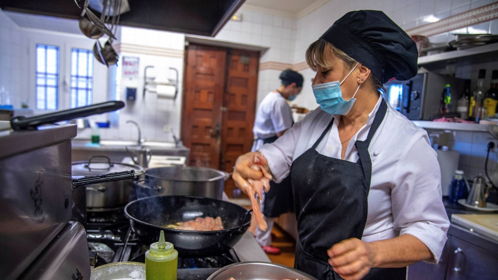 El paro registra en 2021 el mayor recorte de su historia | Ver