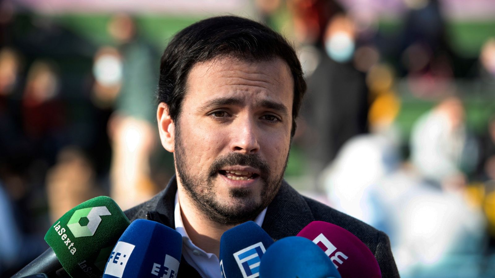 La oposición critica a Garzón por sus palabras sobre la carne | Ver