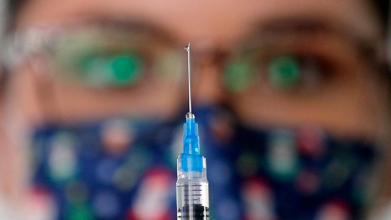 Cómo, cuándo y para quién: el ABC de las potenciales vacunas españolas contra la COVID-19