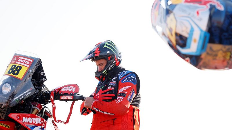 Barreda protagoniza otra heroica jornada en el Dakar 2022 tras la segunda victoria de Cornejo