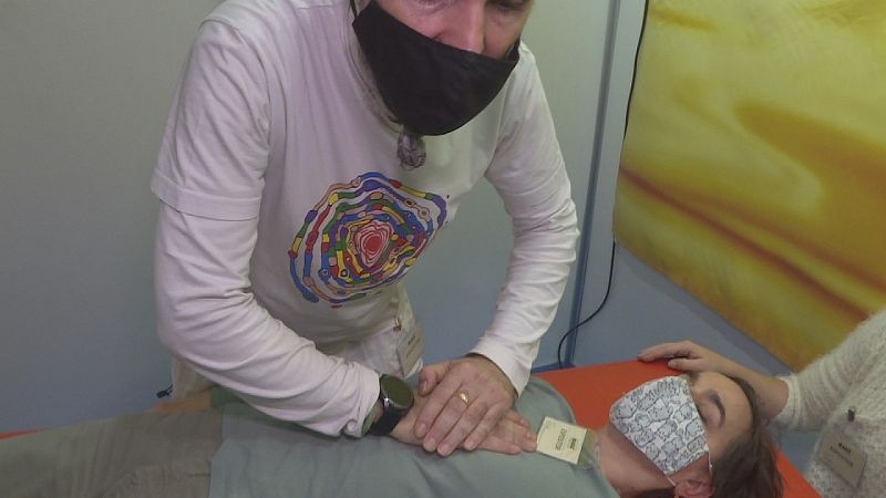 Las pseudoterapias se extienden como falsos remedios para la covid