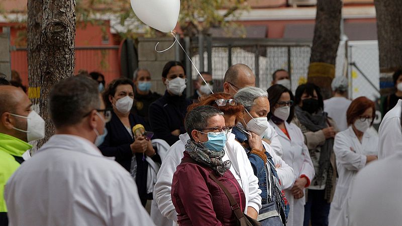 Un juez de Alicante condena a Sanidad a indemnizar a médicos por la desprotección en la primera ola