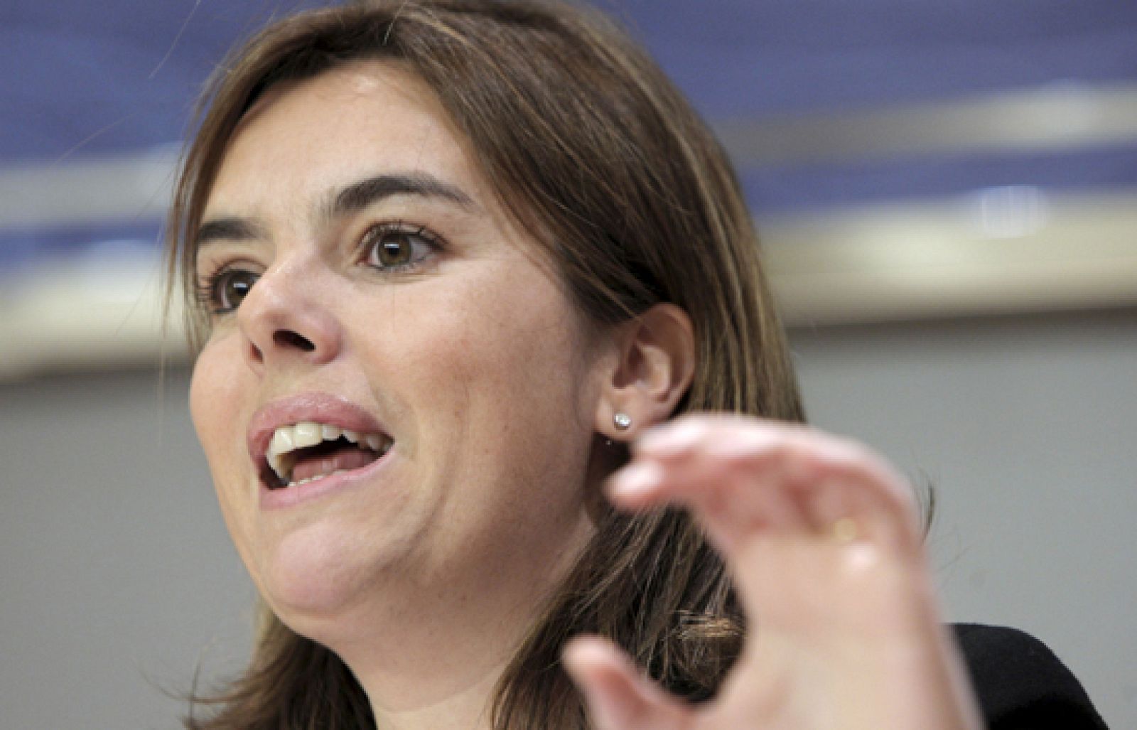 Las respuestas del Presidente a los ciudadanos no convencen a la oposición | Ver