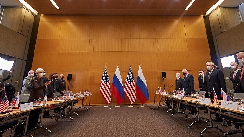 La vulnerabilidad de la UE ante la crisis ucraniana: irrelevancia estratégica y dependencia de EE.UU.