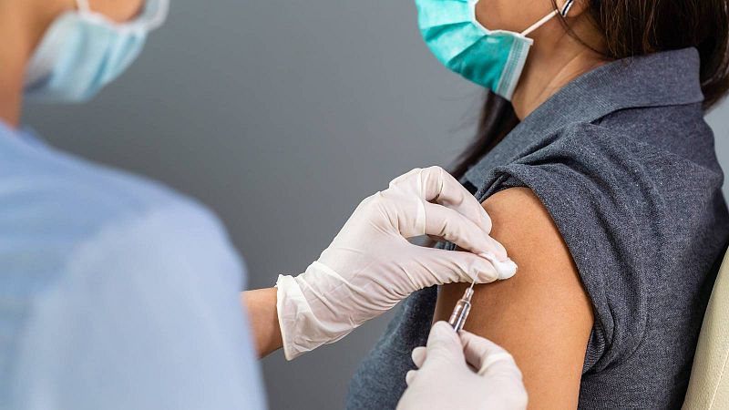 Salut obre les cites per la 3a vacuna de grups d'entre 30 i 39 anys