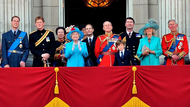 Los escándalos del reinado de Isabel II: presuntos abusos del príncipe Andrés, infidelidades y acusaciones de racismo