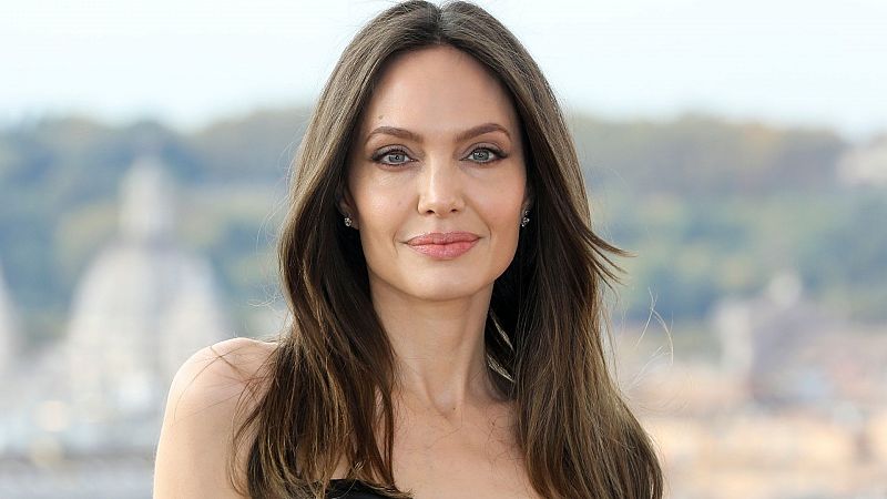 10 películas de Angelina Jolie que demuestran que es la mujer más sexy del planeta