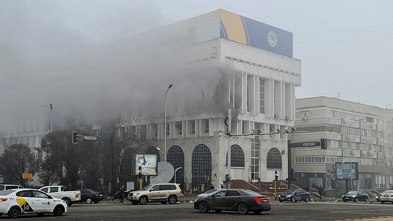 La Fiscalía de Kazajistán cifra en 225 los muertos en las protestas y en 4.500 los heridos