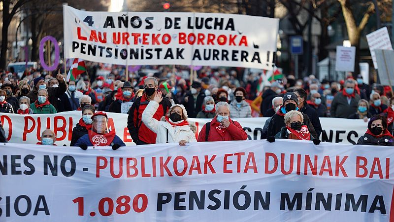 Los pensionistas vascos celebran cuatro años de lucha con una marcha por unas prestaciones "dignas"