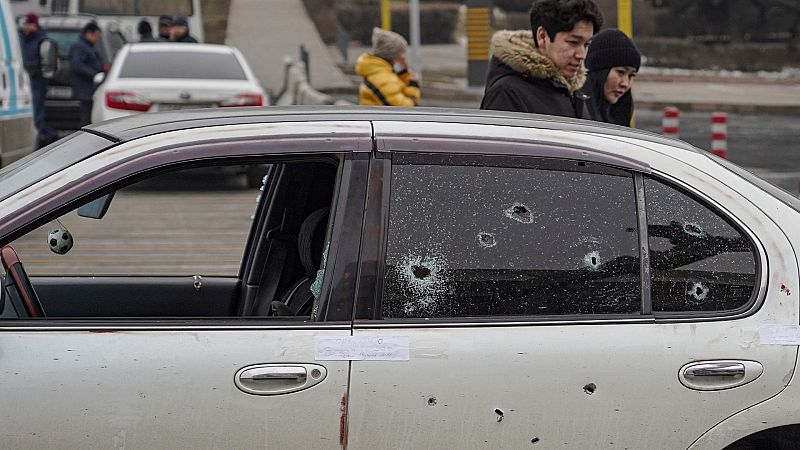 Incertidumbre y desesperación entre los familiares de los detenidos en las protestas en Kazajistán