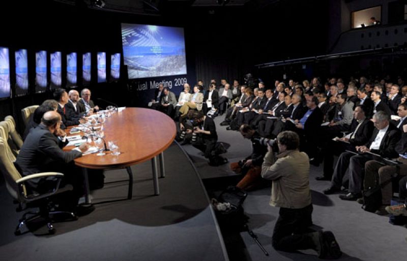 El exclusivo club de Davos se reúne este miércoles bajo la sombra de la crisis