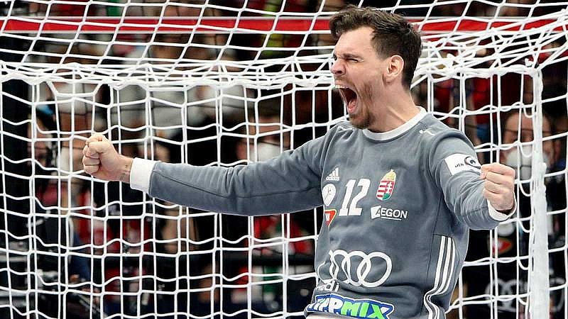 Hungr�a derrota a Portugal sobre la bocina y se mantiene viva en el Europeo