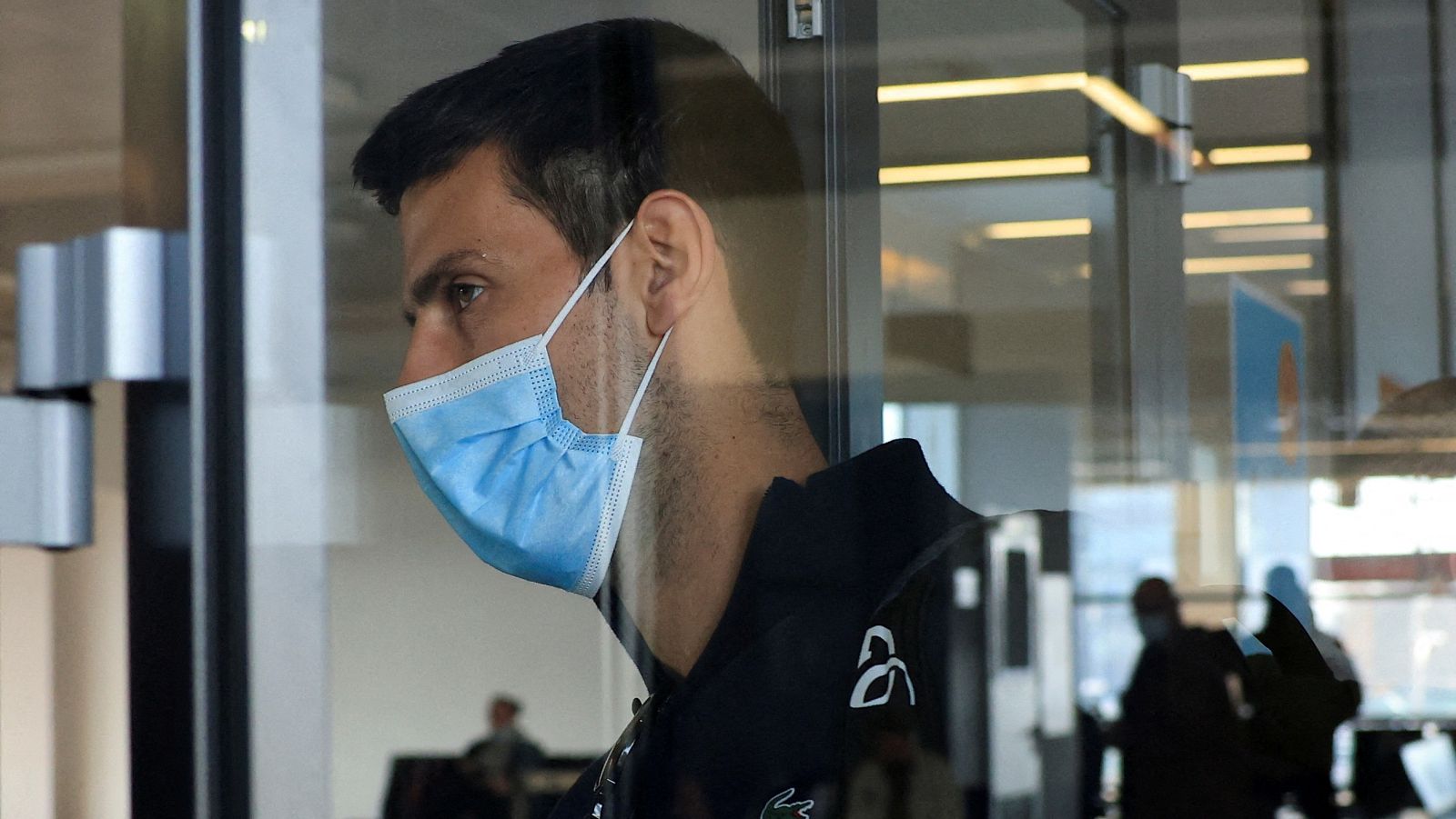 Djokovic se refugia en Serbia tras su expulsión de Australia | Ver