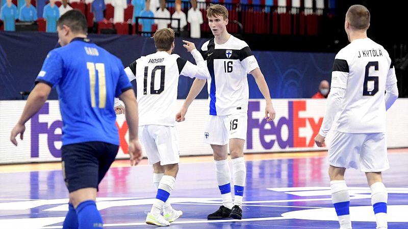 Eslovenia y Finlandia empatan ante Kazajistán e Italia en el Europeo de Fútbol Sala 2022