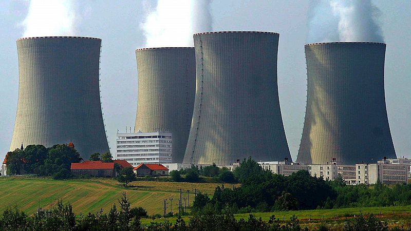 ¿Pueden ser verdes la energía nuclear y el gas? Las claves de la taxonomía europea