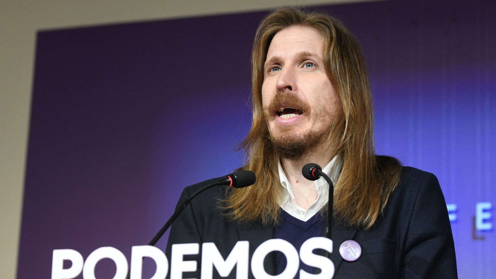 Pablo Fernández (UP) pide a Robles que "mida" los pasos en la crisis de Ucrania: "España es el país del 'no a la guerra'"