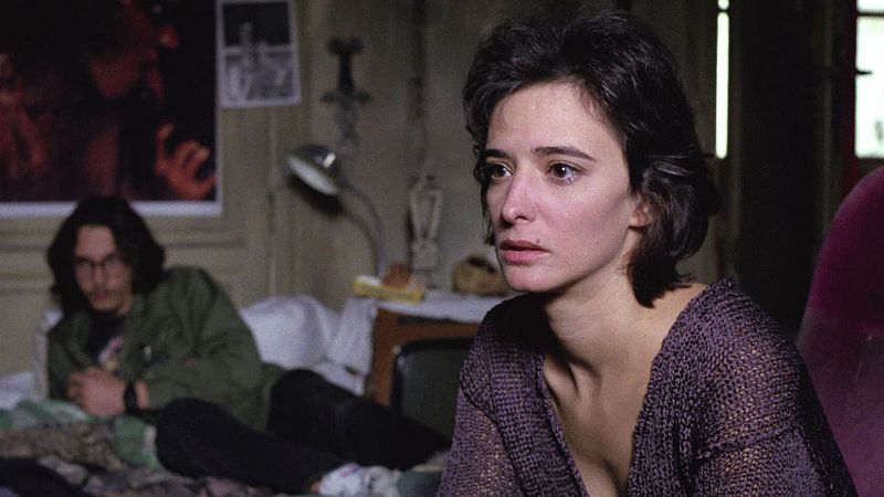 'Abre los ojos' y otros 5 clásicos de los 90 que puedes ver gratis en RTVE Play