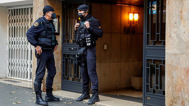 Encuentran el cadáver de una mujer enterrado cerca del hospital de Alzira, Valencia