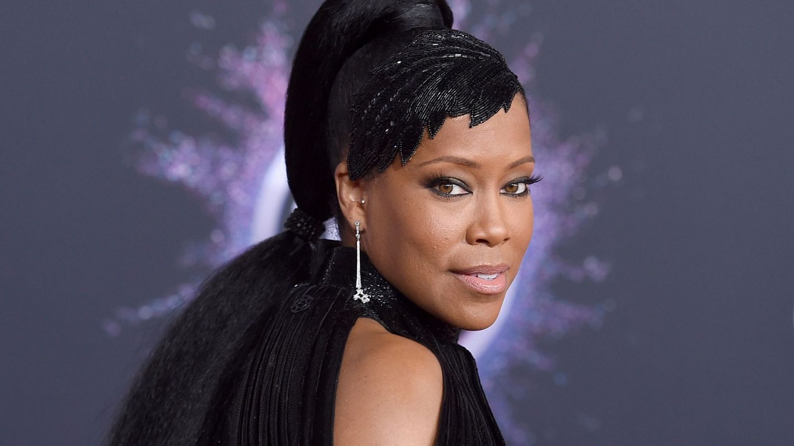 Corazón - Regina King recibe mensajes de apoyo tras el suicidio de su hijo Ian