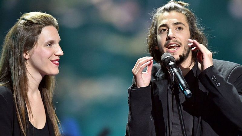 Salvador Sobral y la mujer que está detrás de su éxito, ¿quién es y cómo lo encumbró?